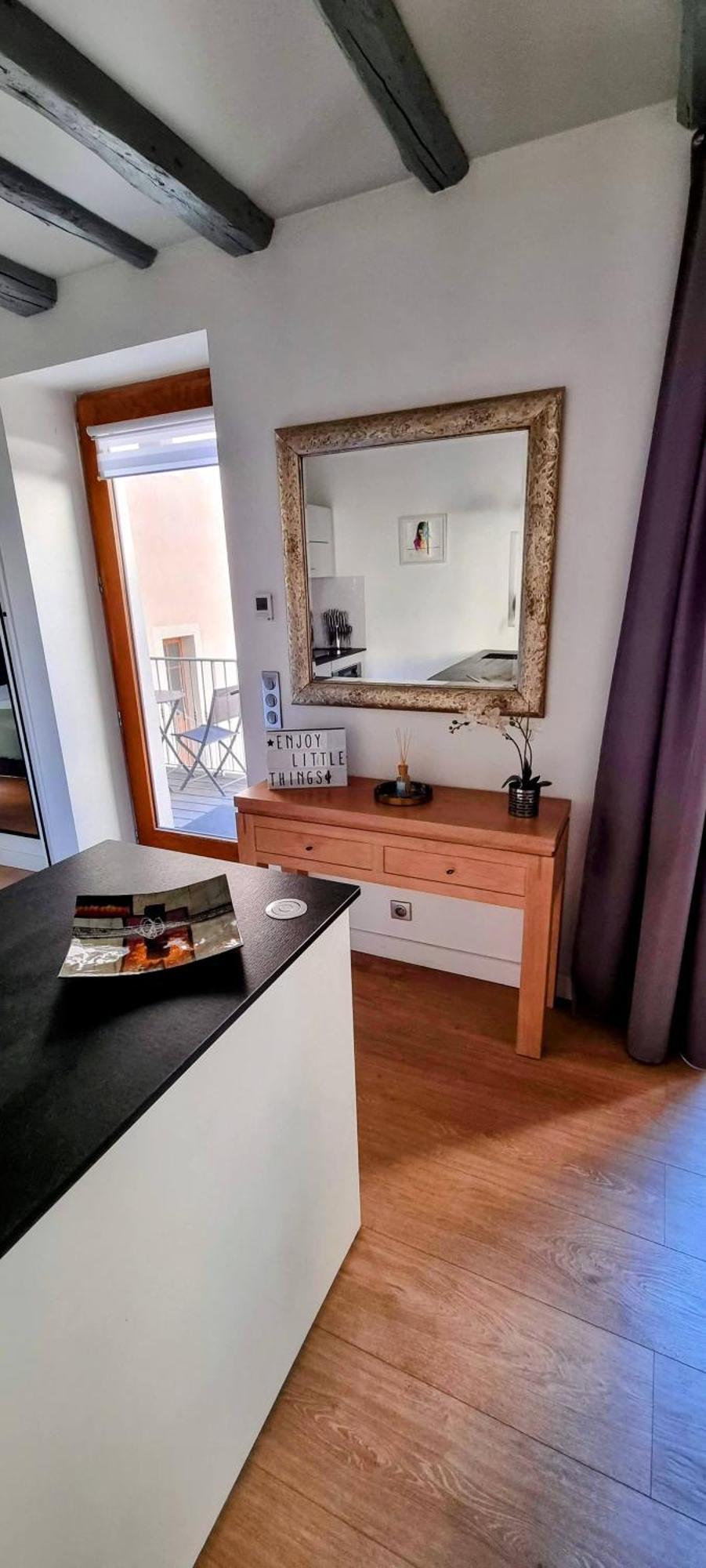 Appartement De Charme Au Coeur De La Vieille Ville Annecy Luaran gambar